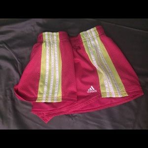 Adidas running shorts 🏃🏼‍♀️🏃🏼‍♀️🏃🏼‍♀️